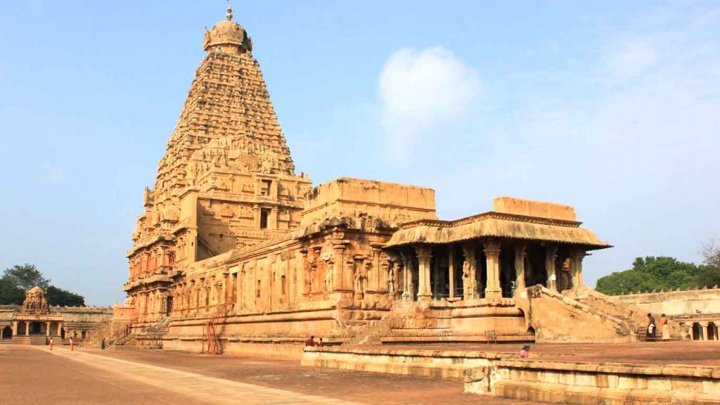 Brihadeeswara-Temple-Tamilnadu-thanjvur